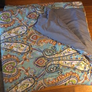 Turquoise Paisley reversible comforter